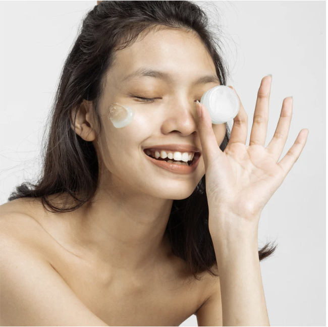 Anti Aging Facial Anti-aging facial for wrinkle reduction and skin tightening at Beauty Salon Singapore
